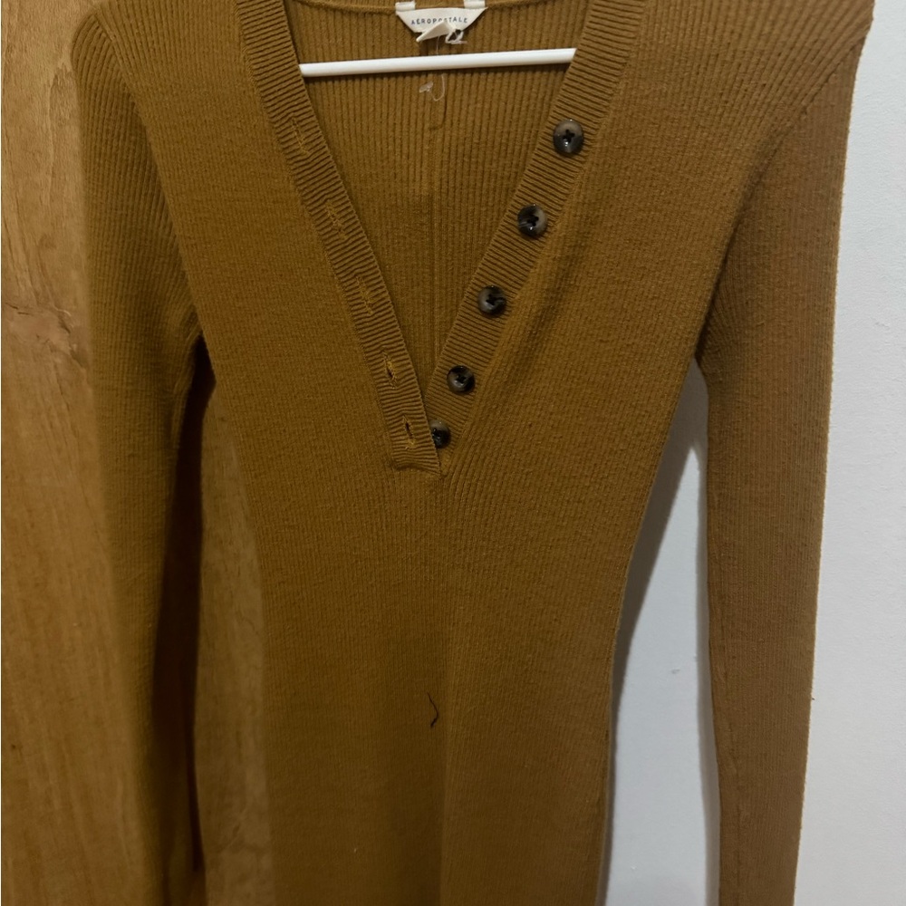 Aeropostal flattering dress! (Long sleeve)